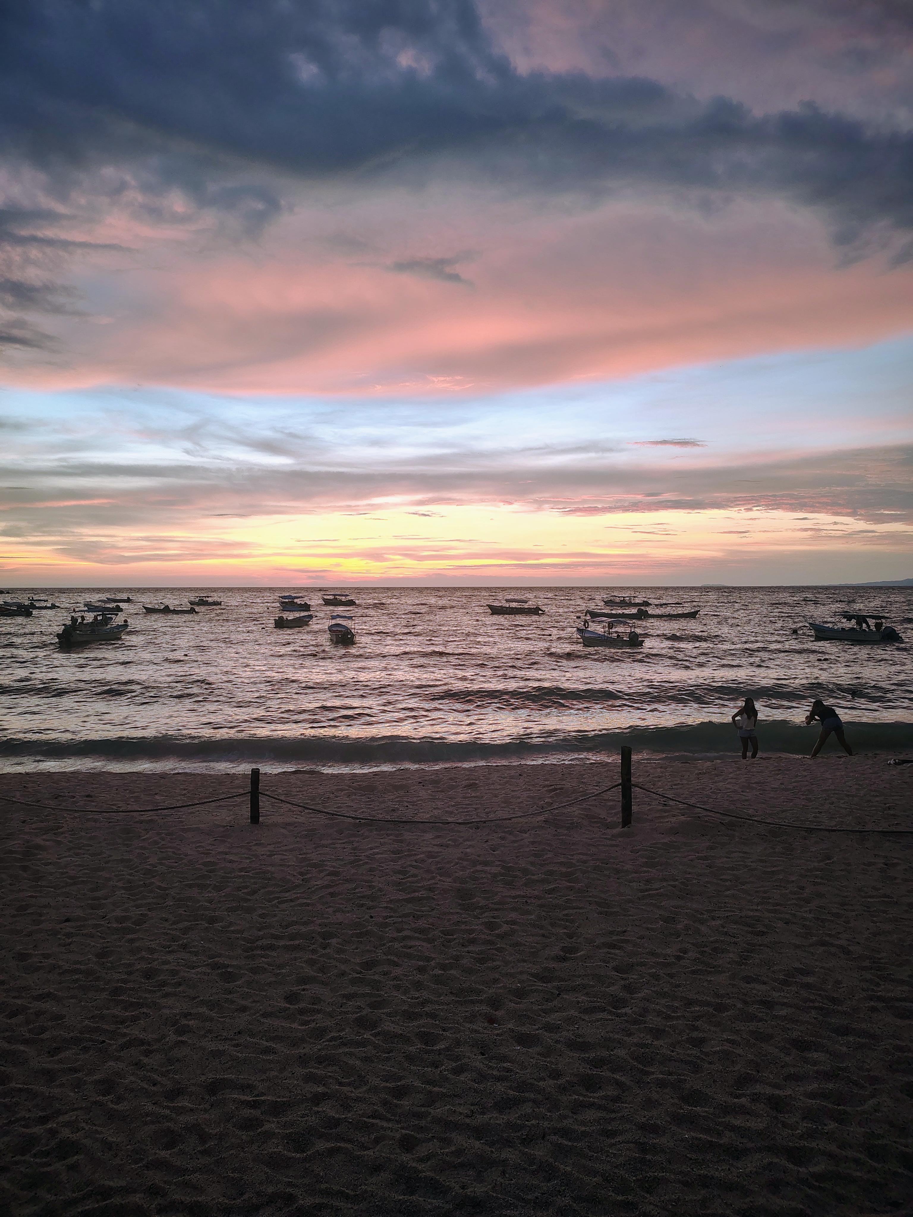 Barcelo skies