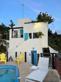 Stayed in #2 with a rooftop terrace.