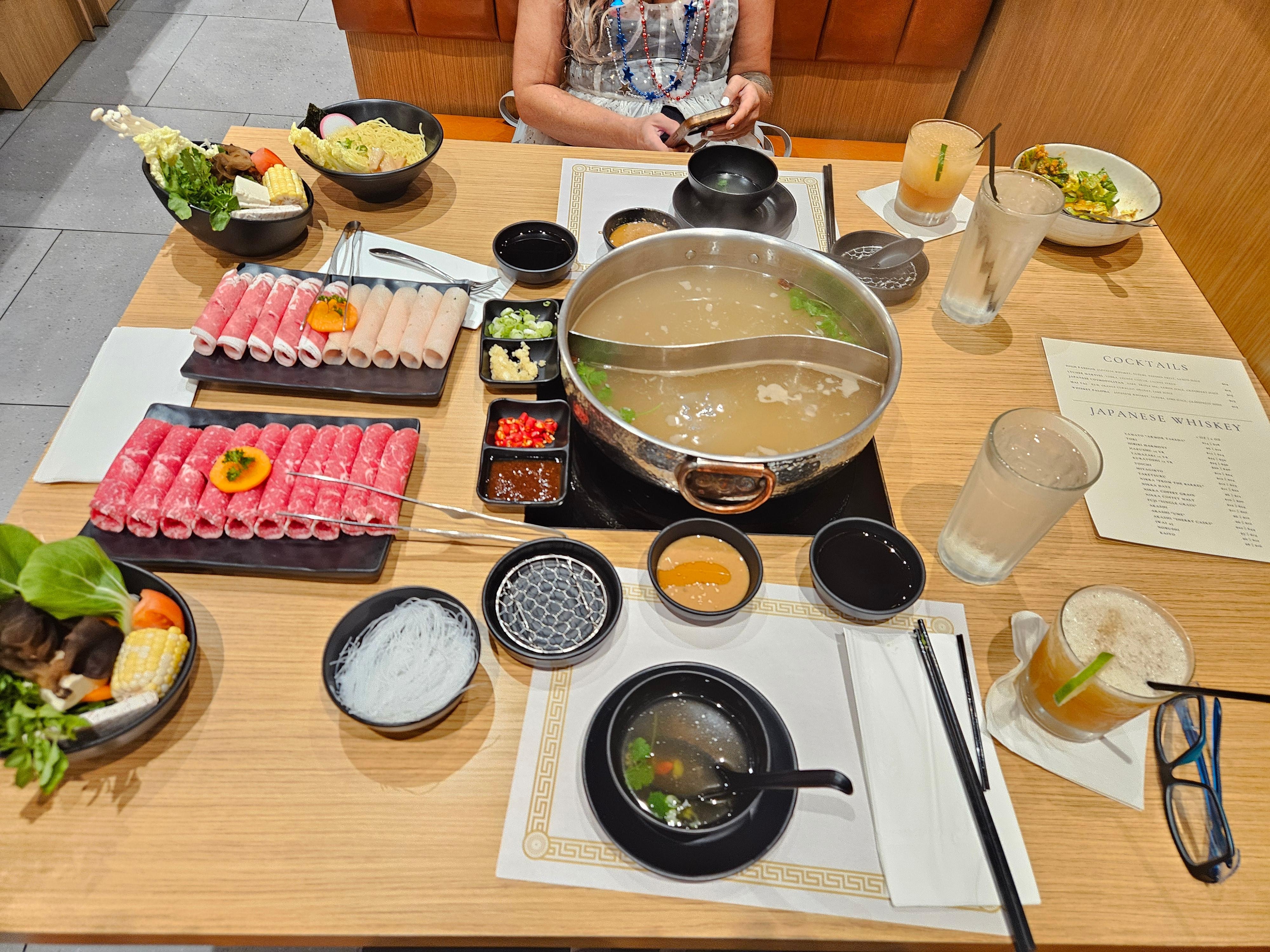Moody Street
Shaun Shabu
