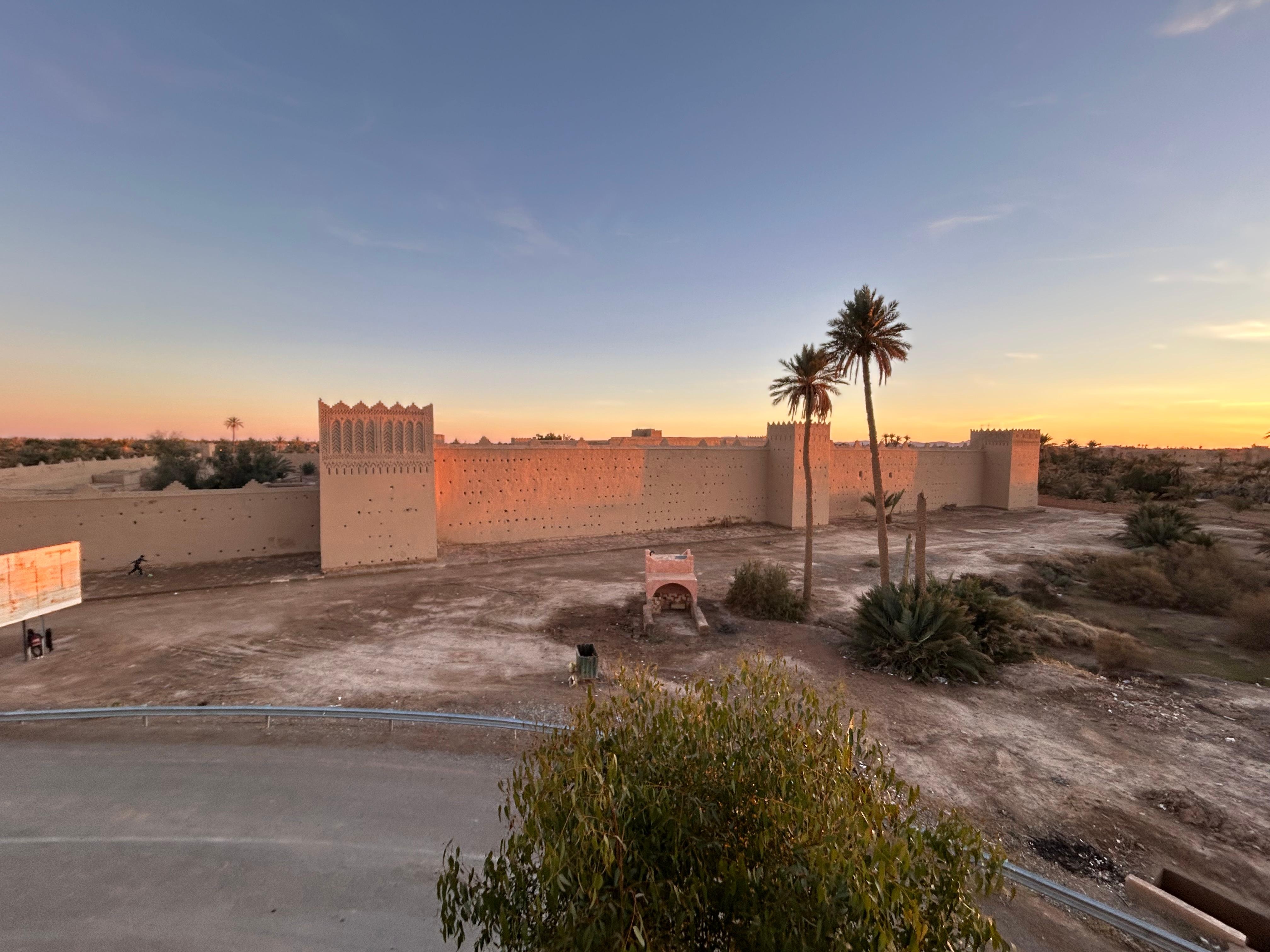 Ksar Abdelhalim face à El Menzeh fondation