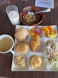 朝食バイキング