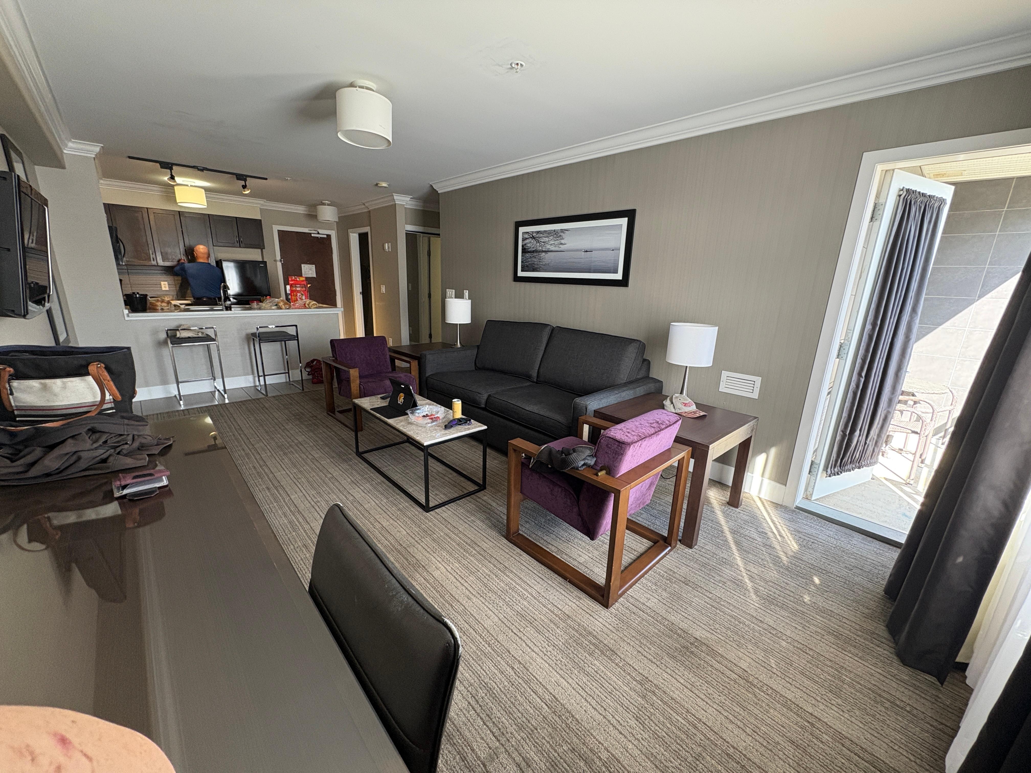 It was also nice to have the balcony at floor level as we parked our car in front of balcony & passed our belongings over