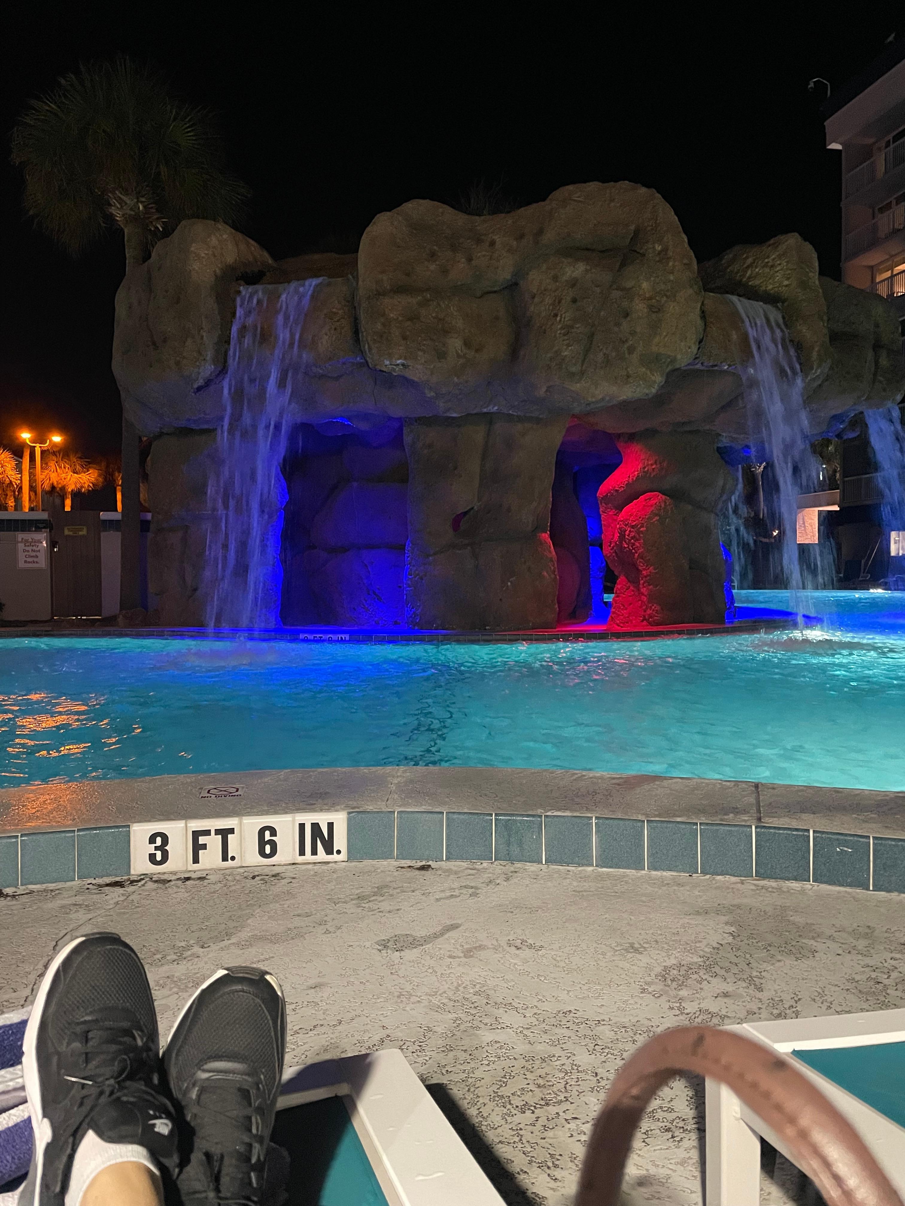 The pool at night 