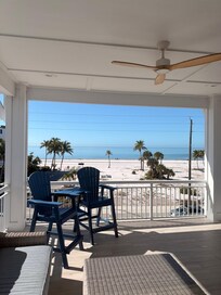 Another day in paradise