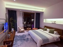 nice room. very clean!