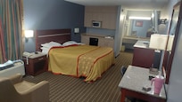 King size bed, extremely spacious.