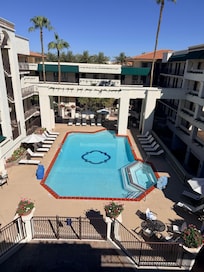 Another gorgeous pool
