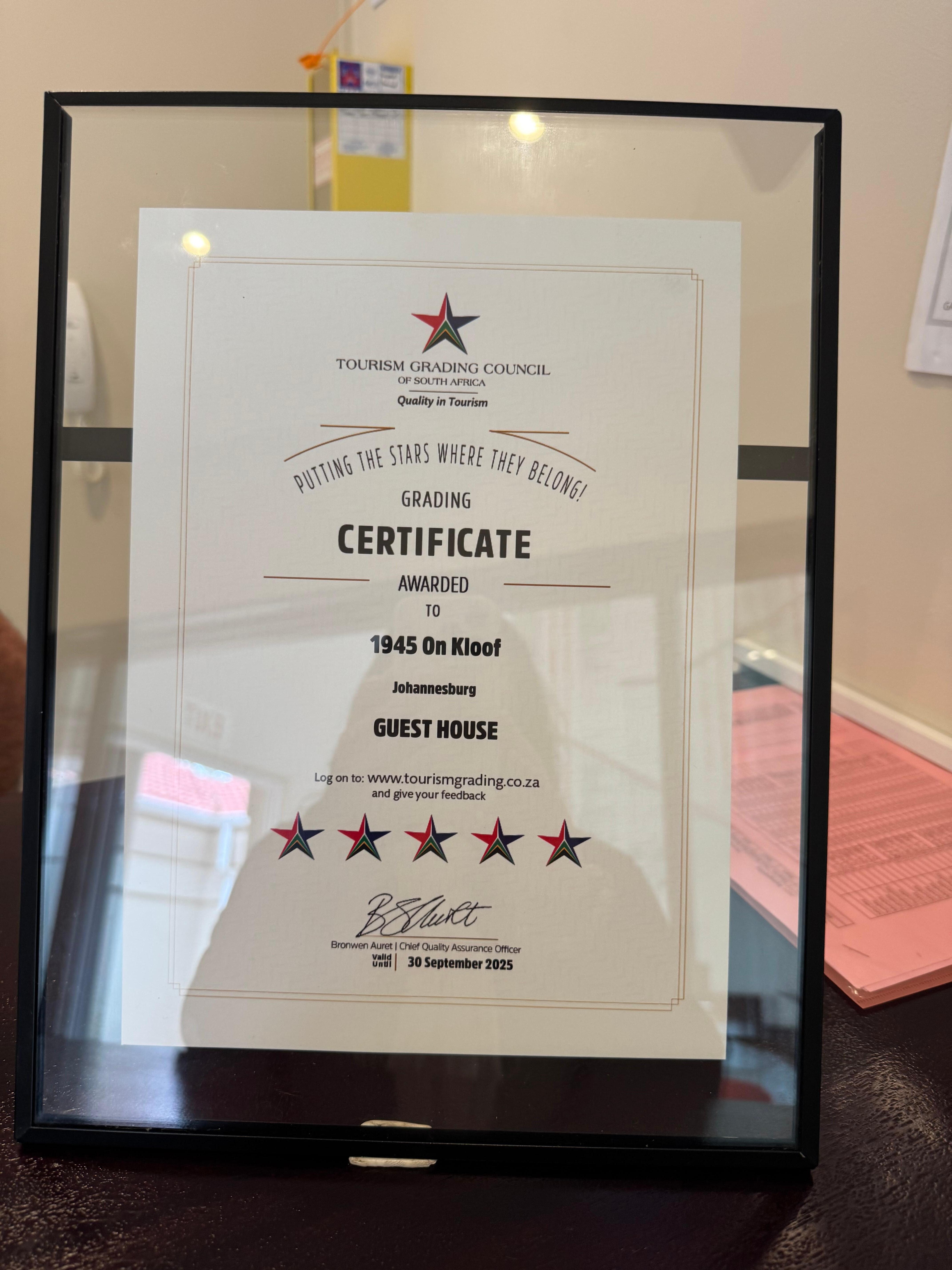 Proof of great service! Grading certificate - 5 stars ⭐️ 