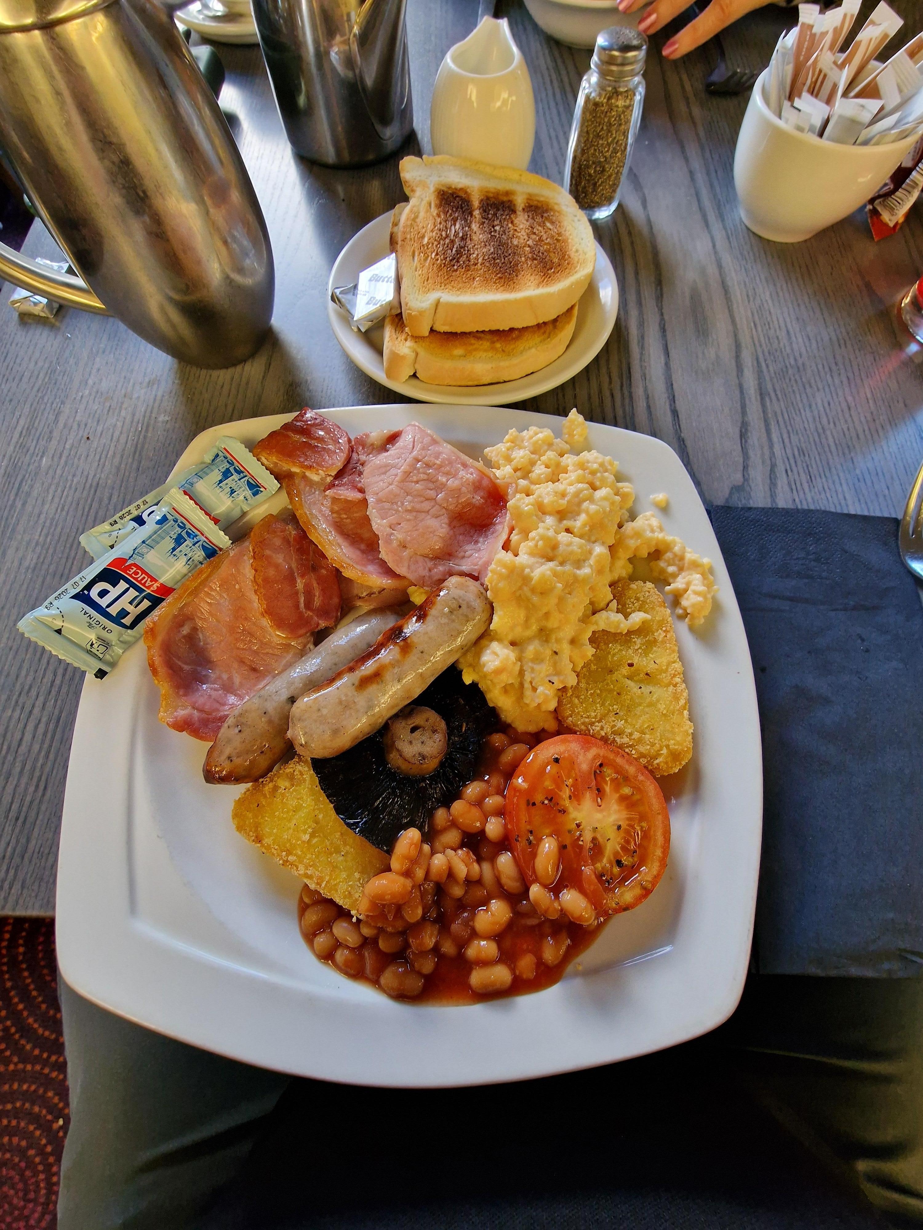 Great Buffet Breakfast with proper thick Bacon!