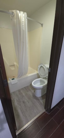 Toilet seat not bolted on