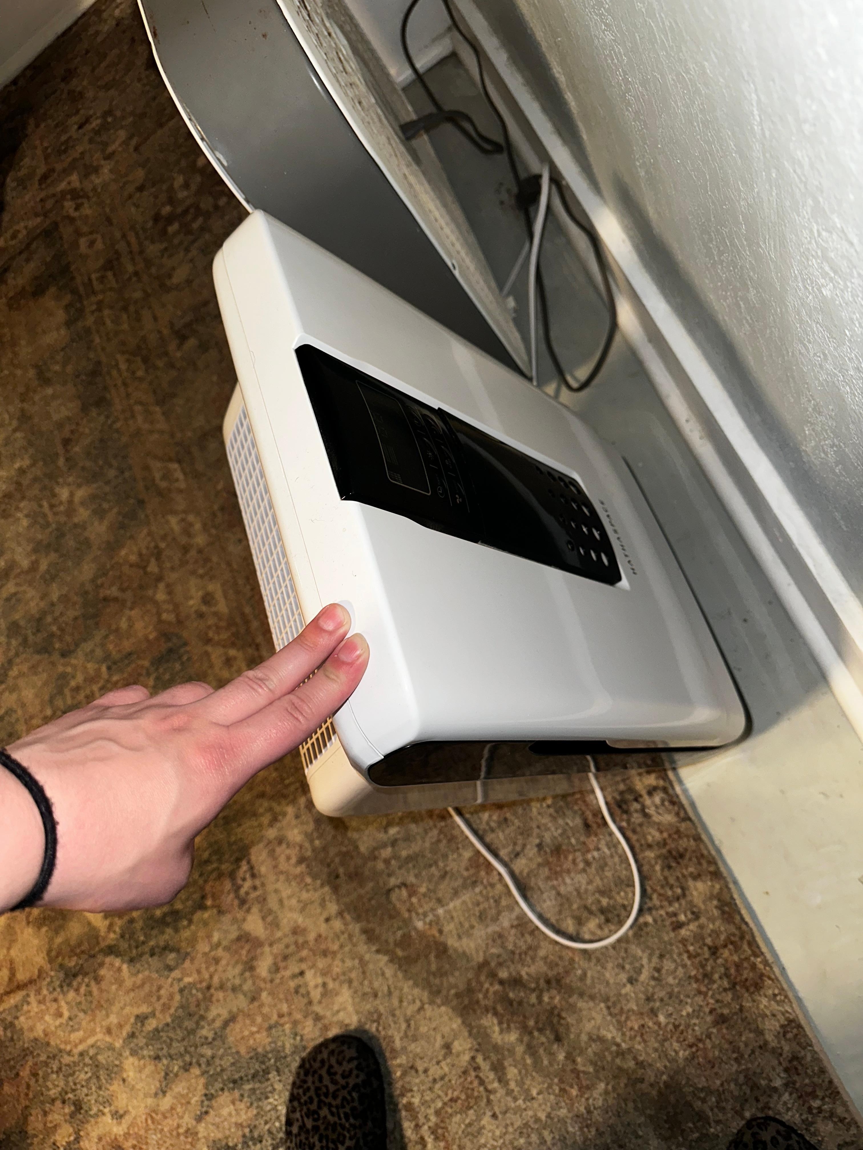 The dehumidifier 