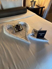 The “Romantic experience” add on included a bottle of champagne, assorted chocolates, and late check out