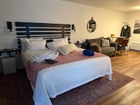 Comfy king bed