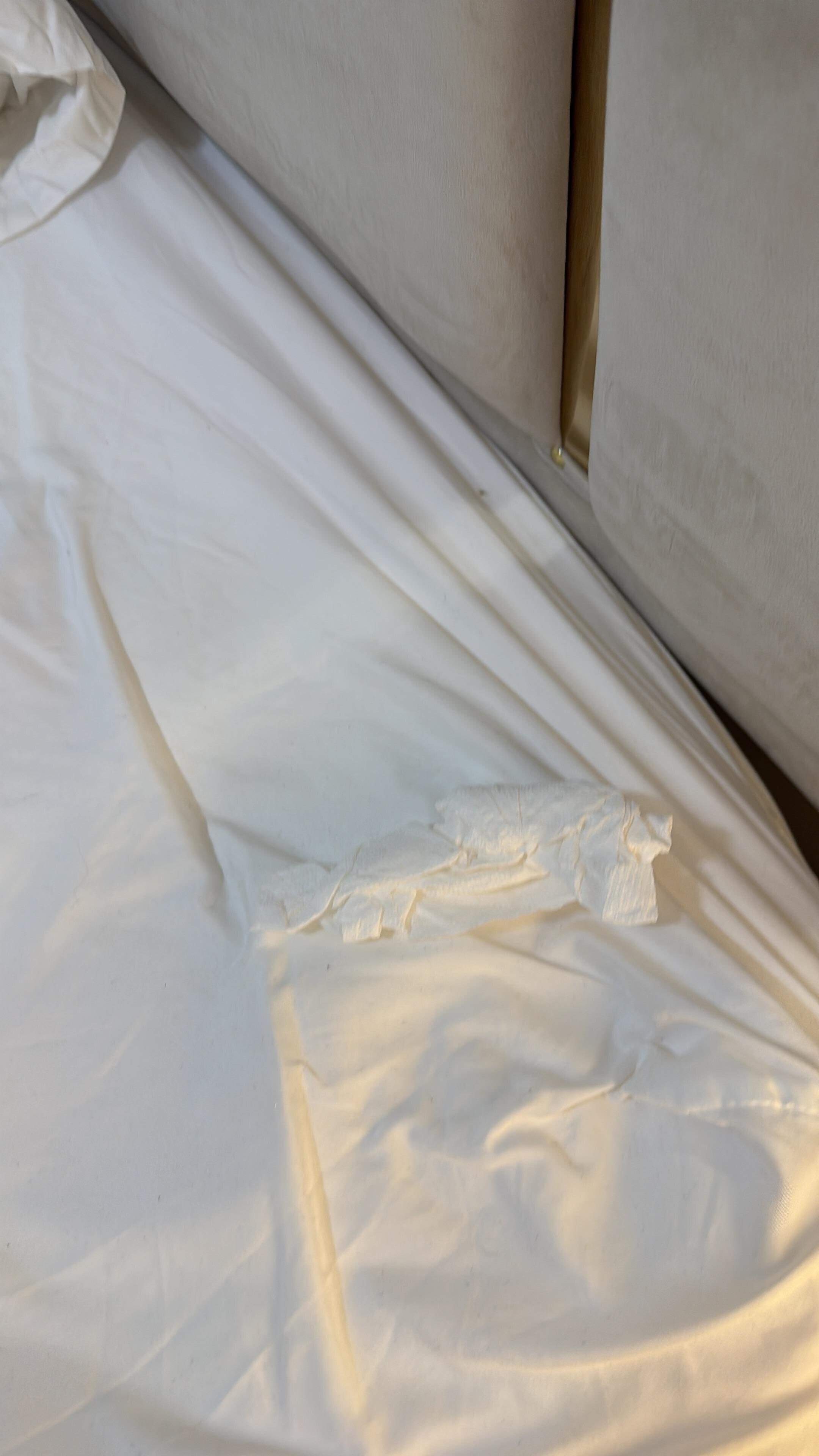 Tissue paper under pillow