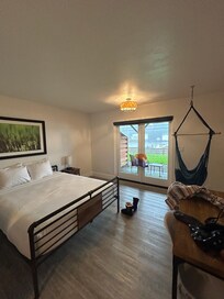 Queen room Lower level.