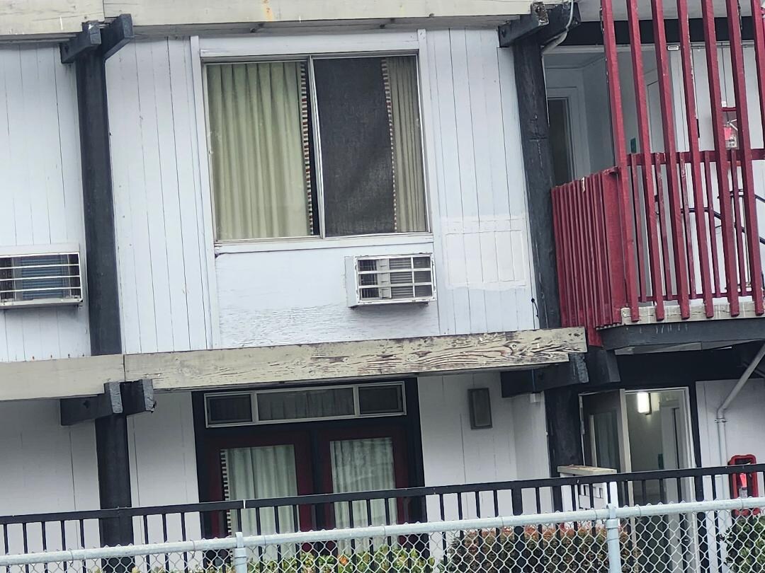 Building in disrepair
