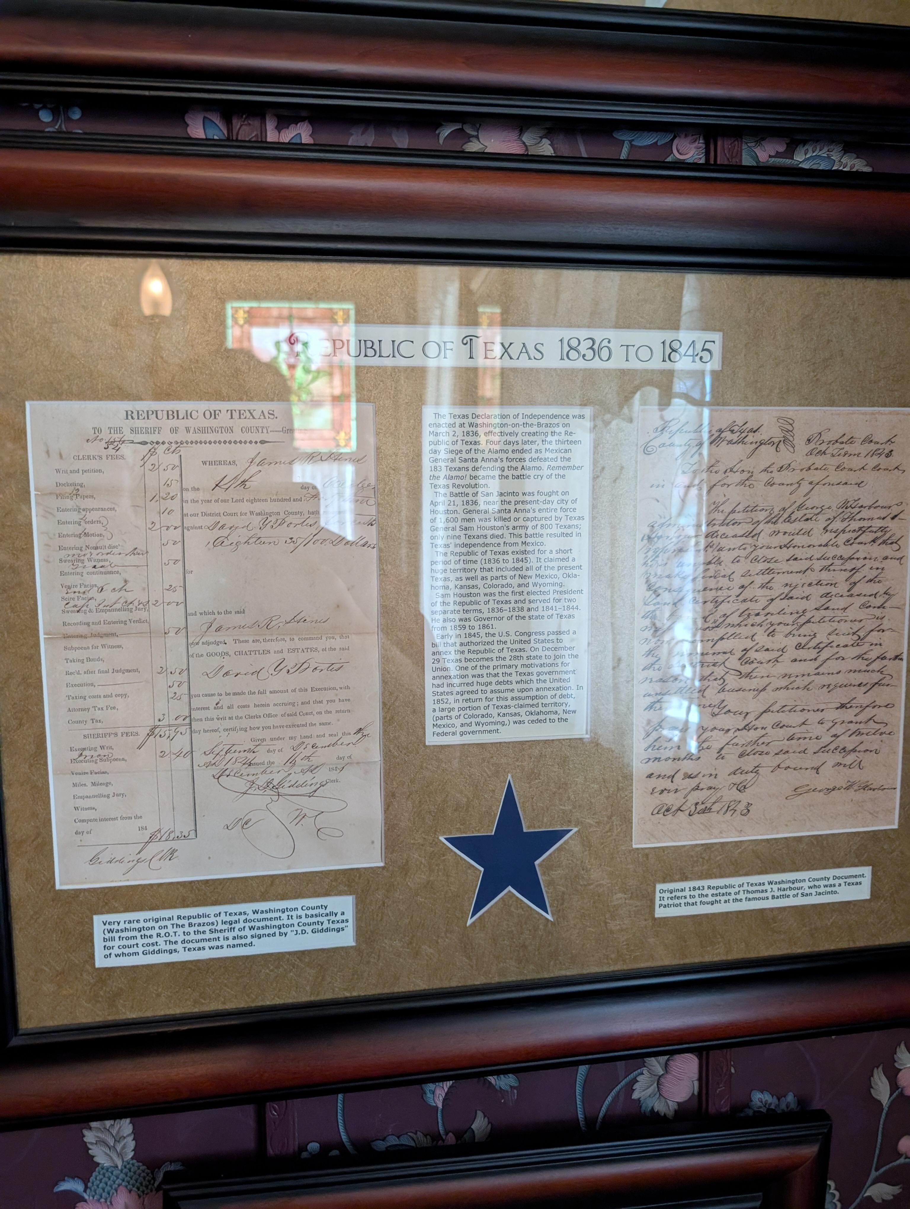 Very interesting historical documents all over the first floor