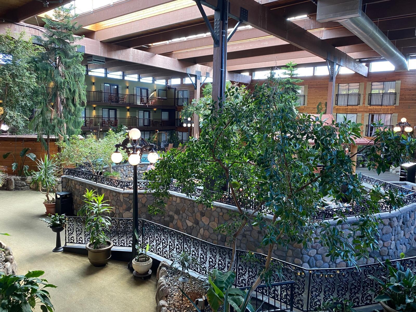 Nice atrium with indoor swimming pool, hot tub, poolside bar (delicious), very unique