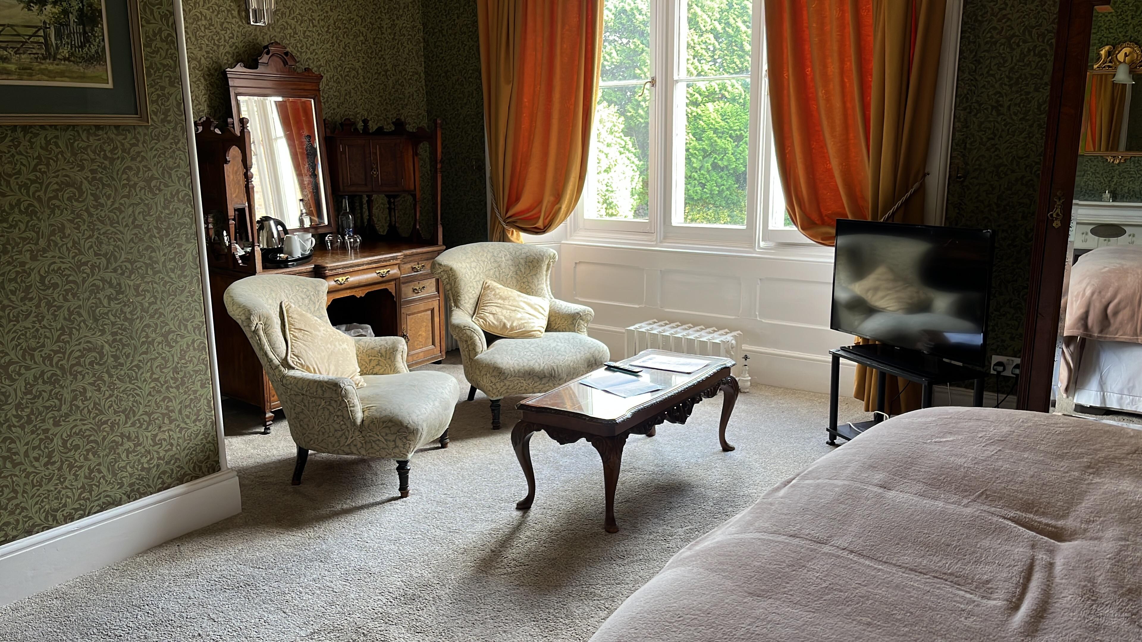 ‘porch’ room
