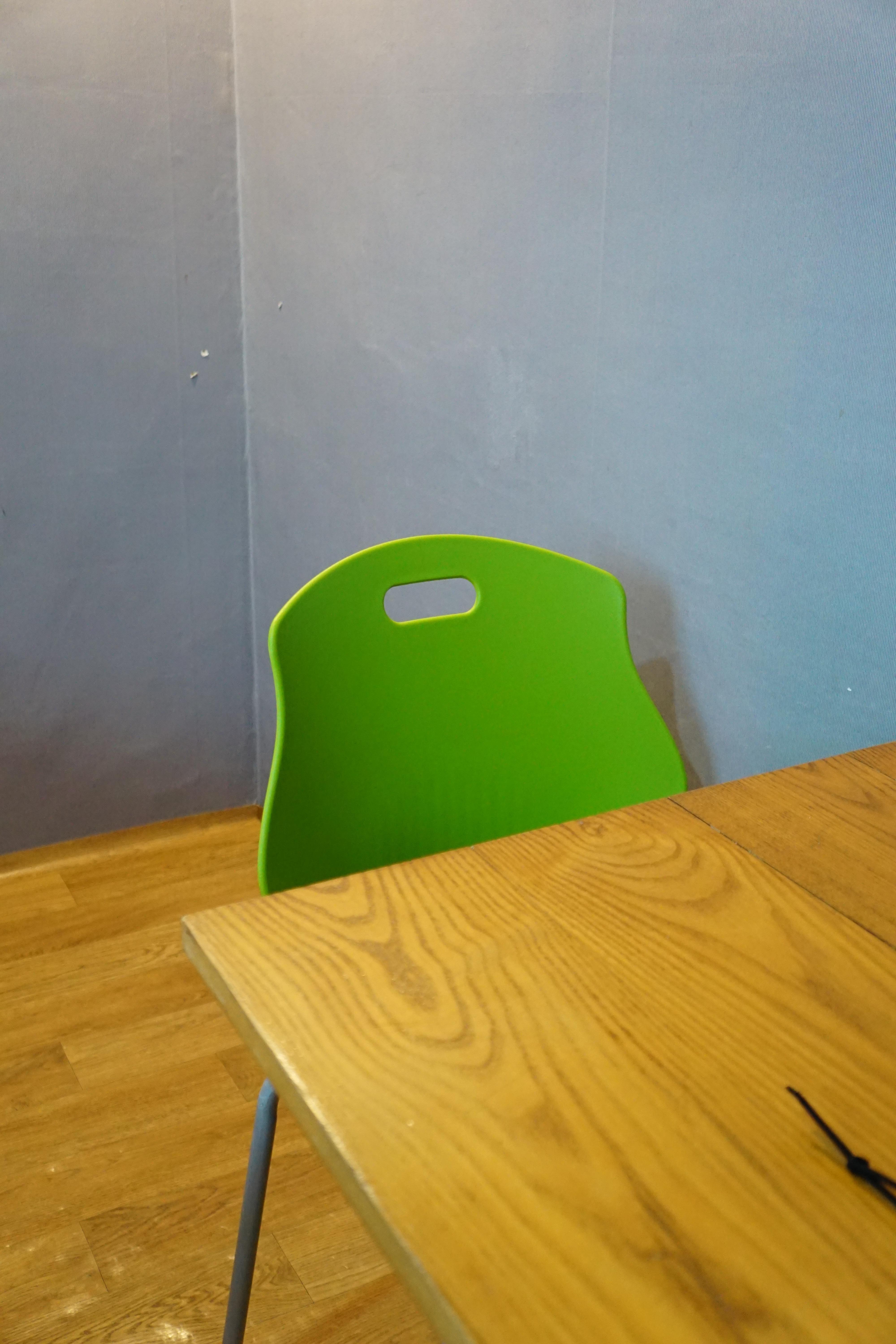 椅子がおいてあります