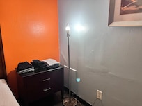 No lamp shade bottom rusted