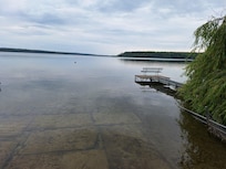 Vom Steg auf dem Grundstück