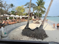 Rett ved den fine stranda☀️🌴