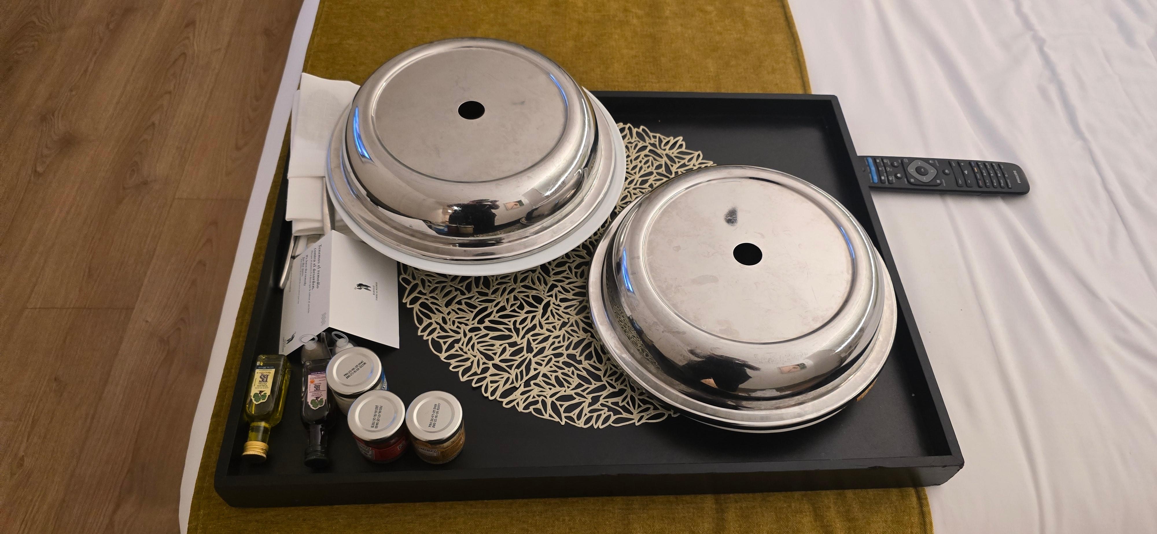 Room Service was fast and delicious everytime. 