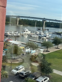 Dock