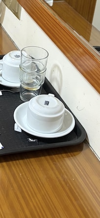 Beskidte glas, Ikke rengjort og kaffe pletter