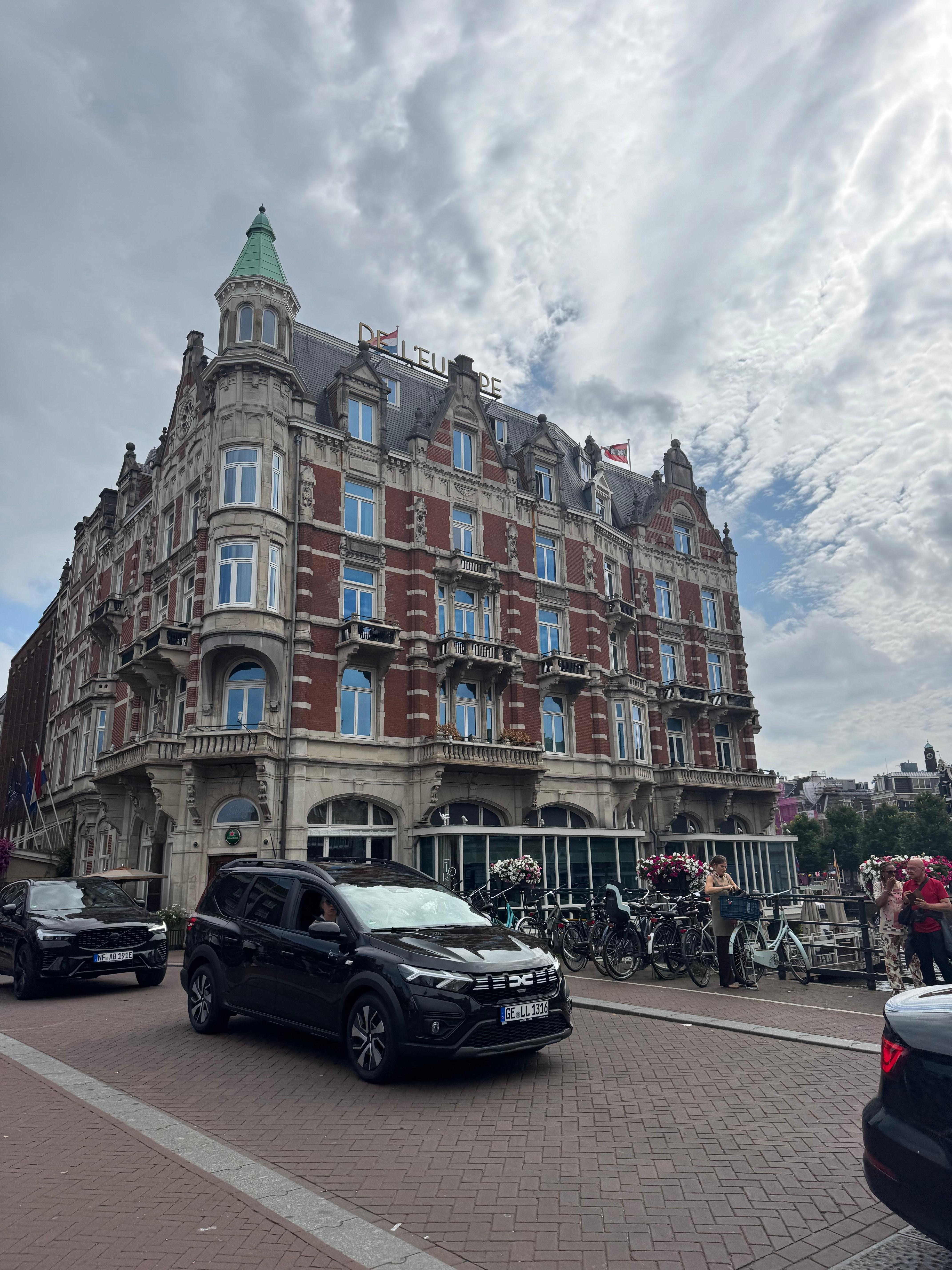 Hotel