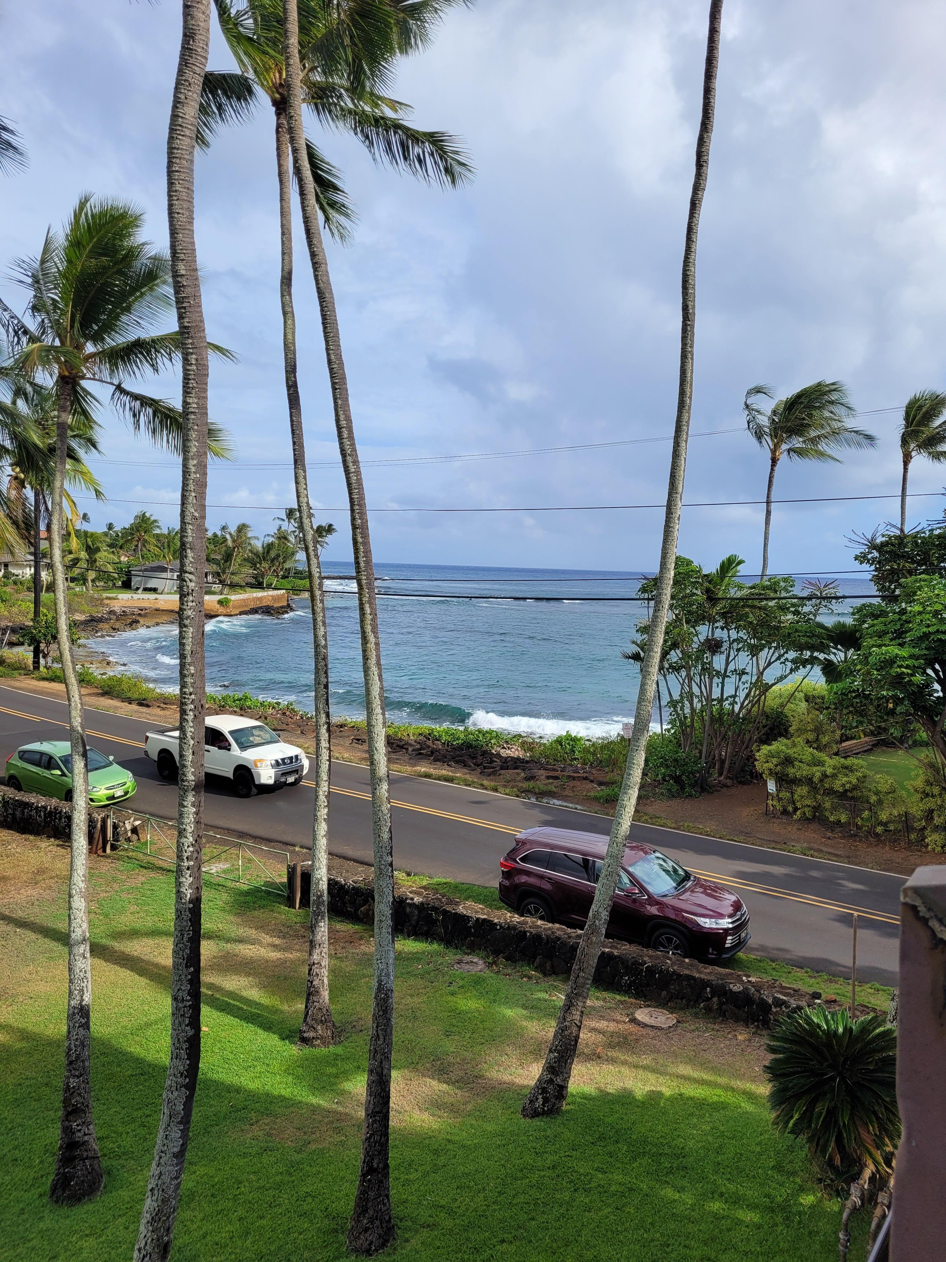  The view from the balcony is beautiful.