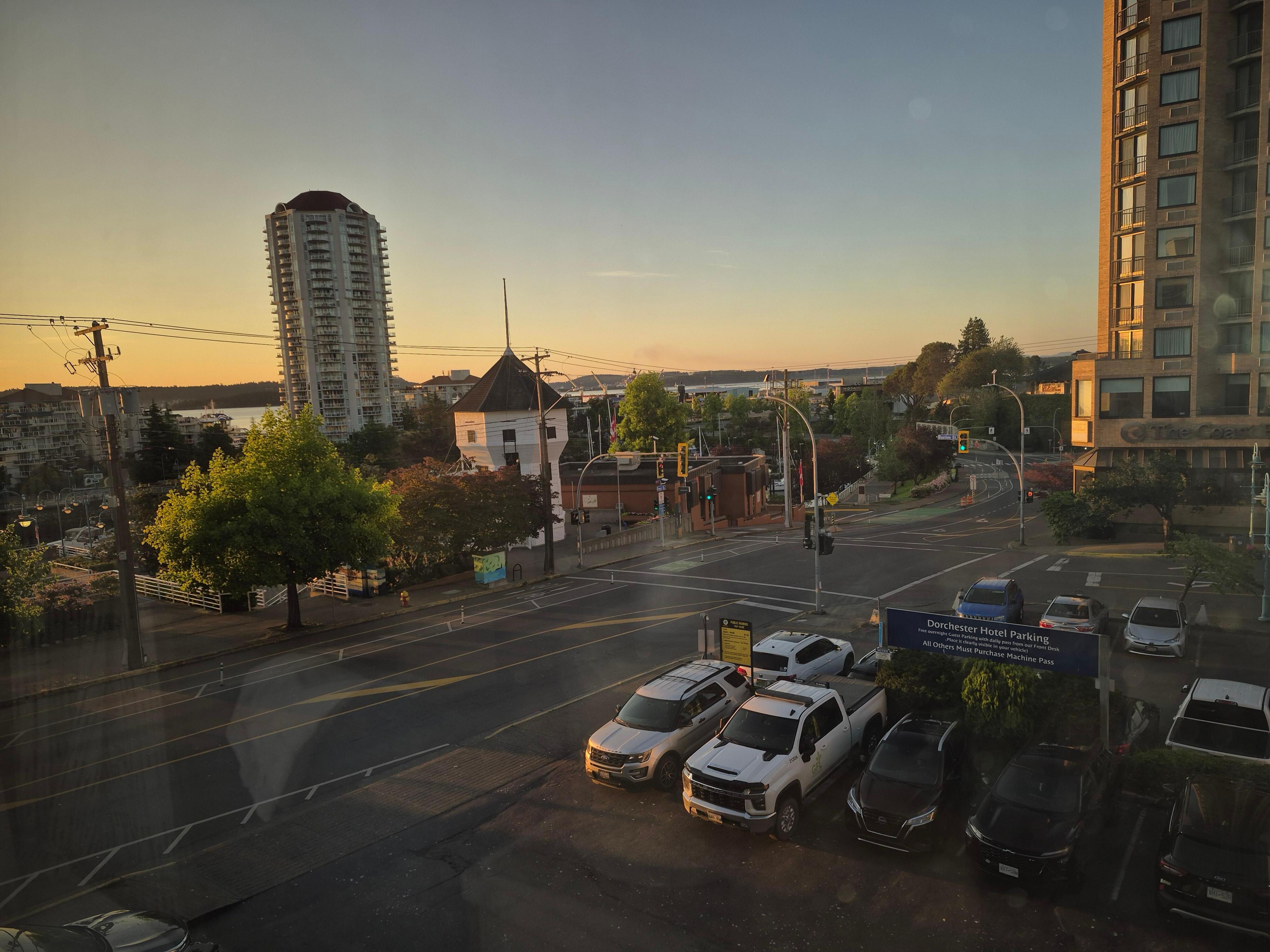 Early morning view from our 6th floor room.