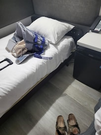 Twin bed 2