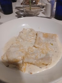 Mushroom cheese ravioli on dinner menu.