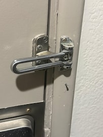 This needs to be replaced ( too loose)