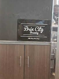 The bar they have inside grat food drinks and service ask for Nicole
