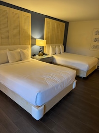 Initial room we booked with 2 queen sized beds