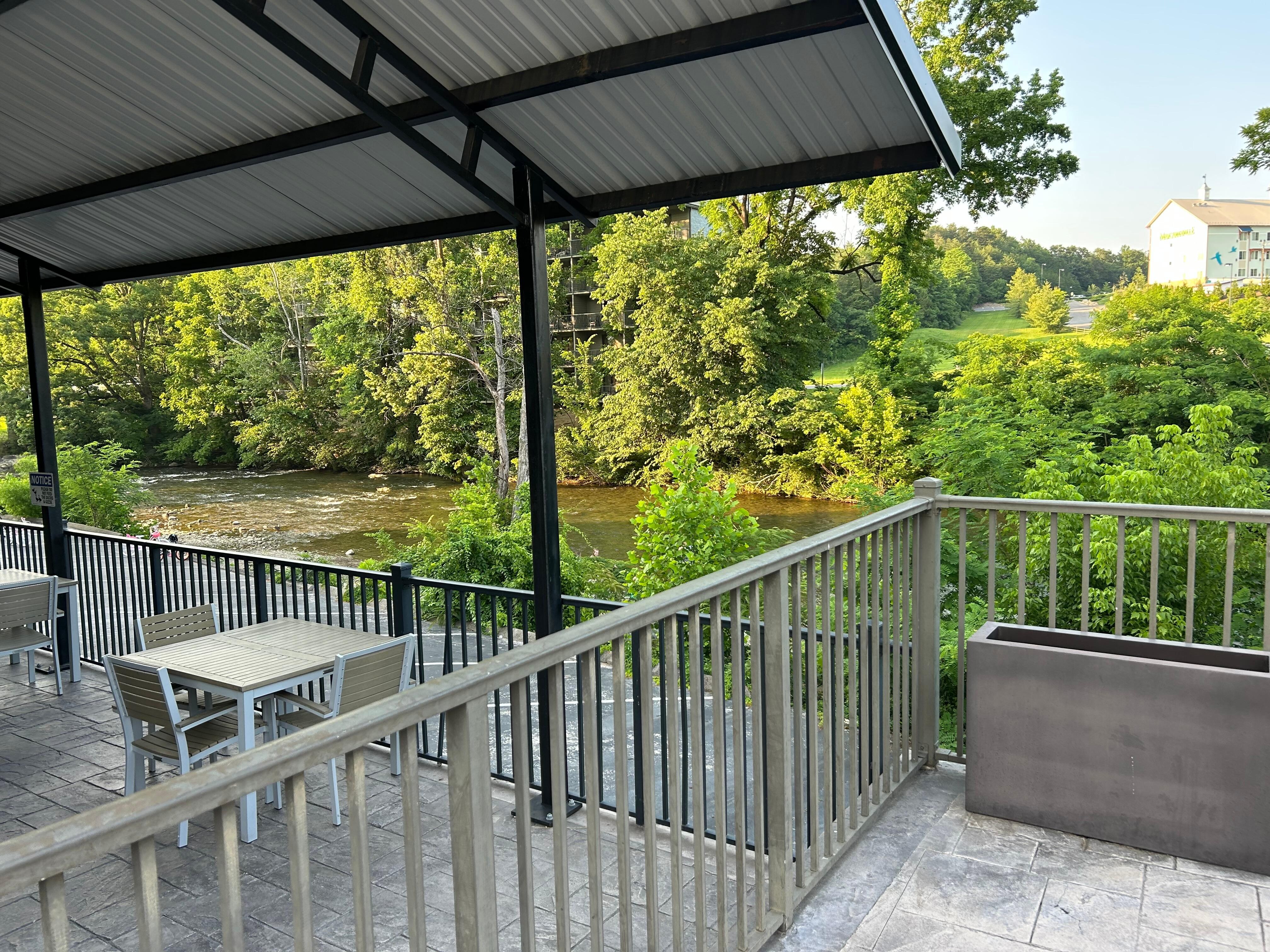 The outdoor area overlooking the river 