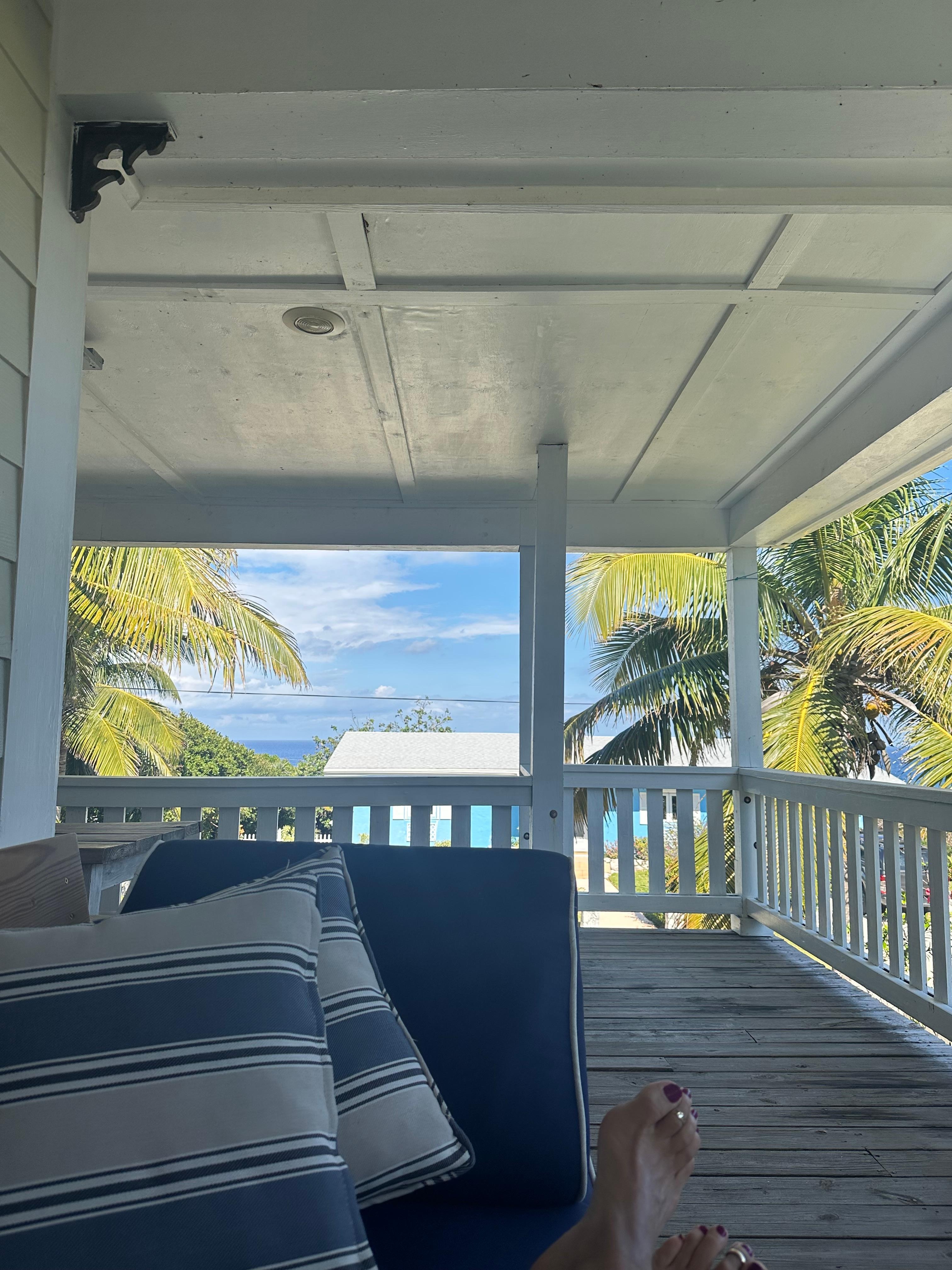 Such a welcoming, relaxing porch