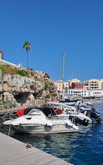 Tranquil Harbour area, great for a walk.