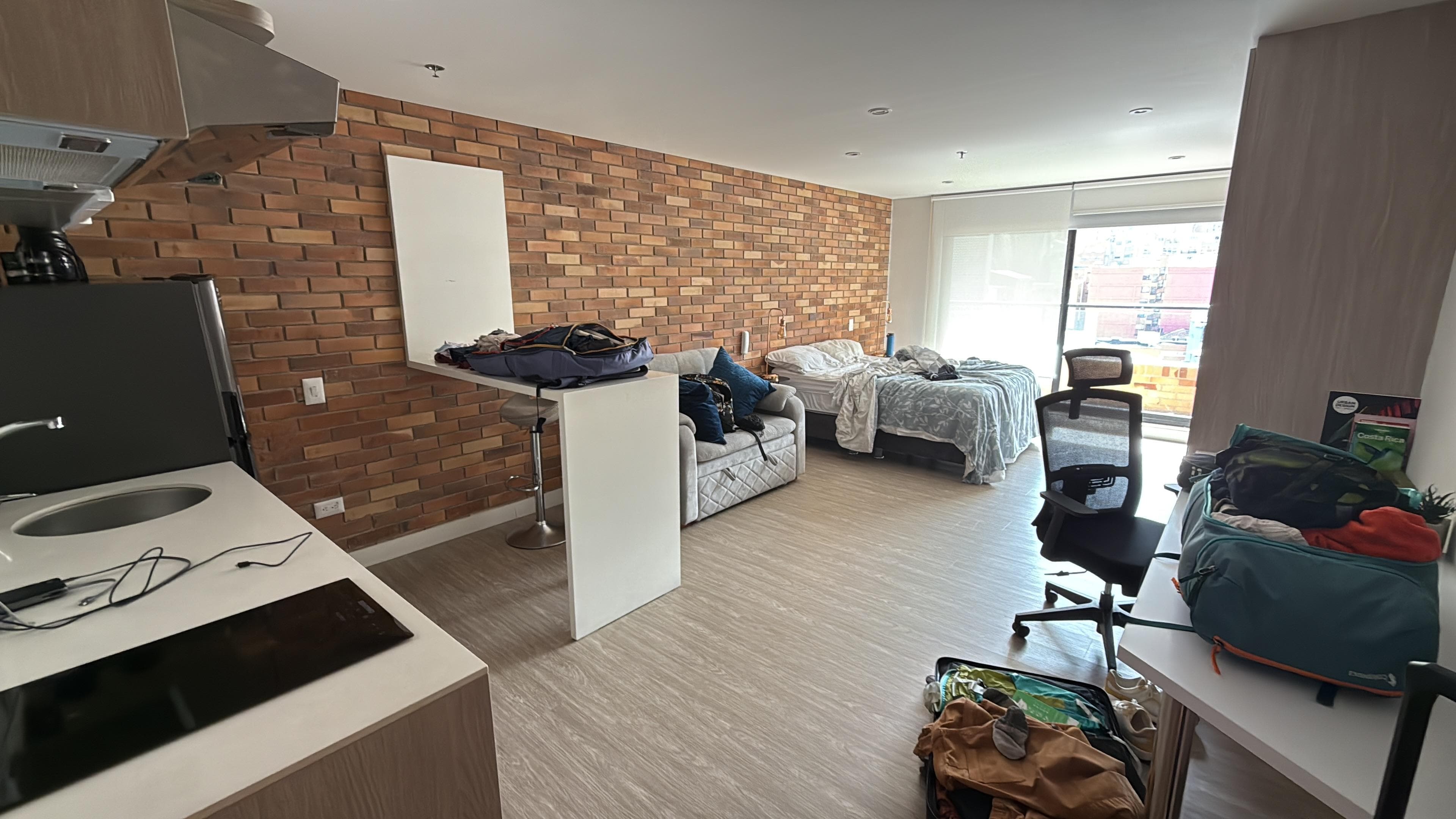 Actual room; super dated; no decor