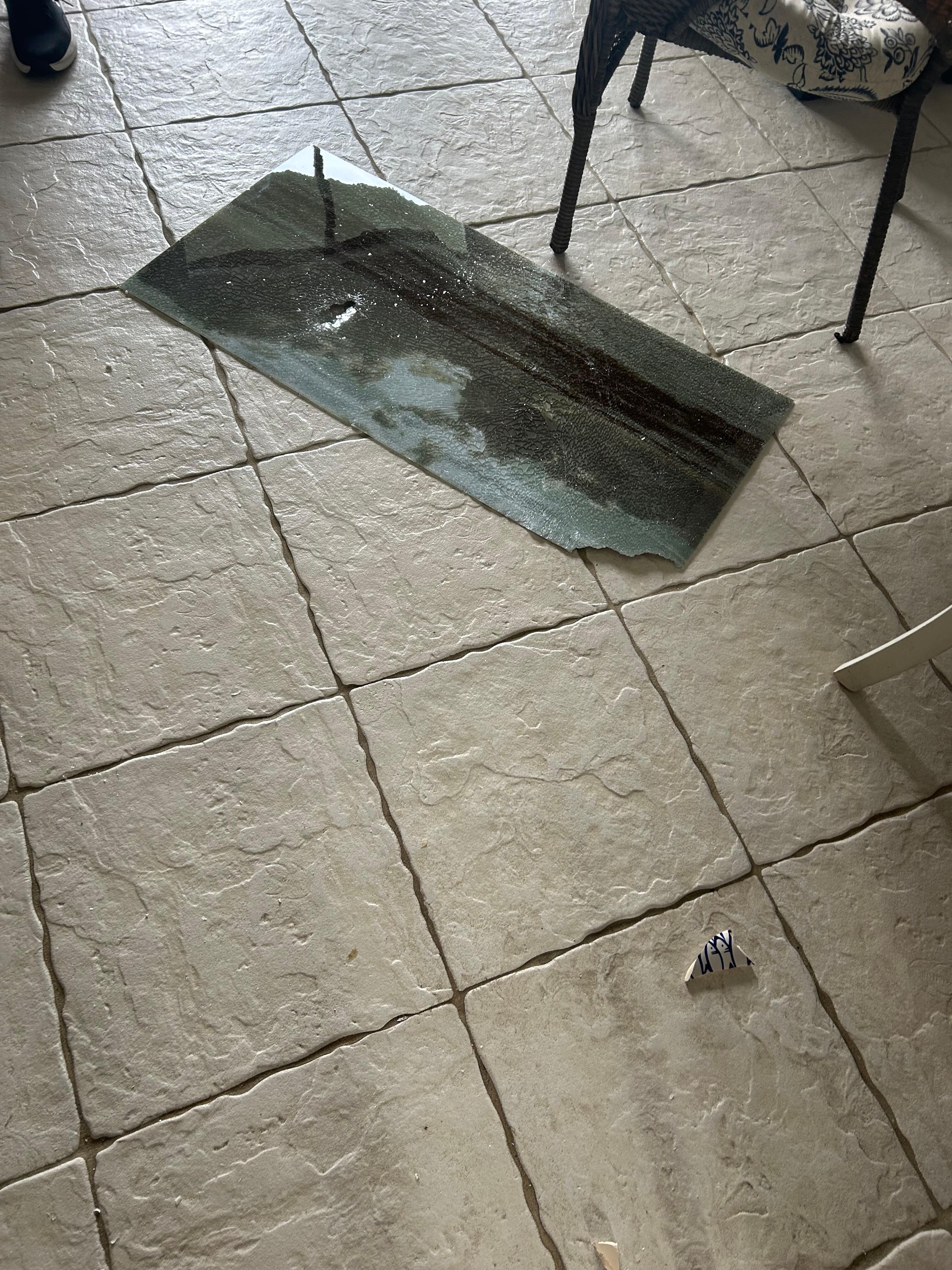 Broken glass when we arrived 