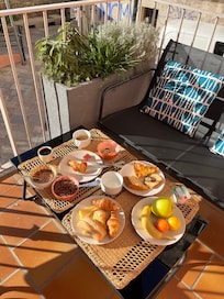 The breakfast
