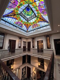 Front entrance to the Suites