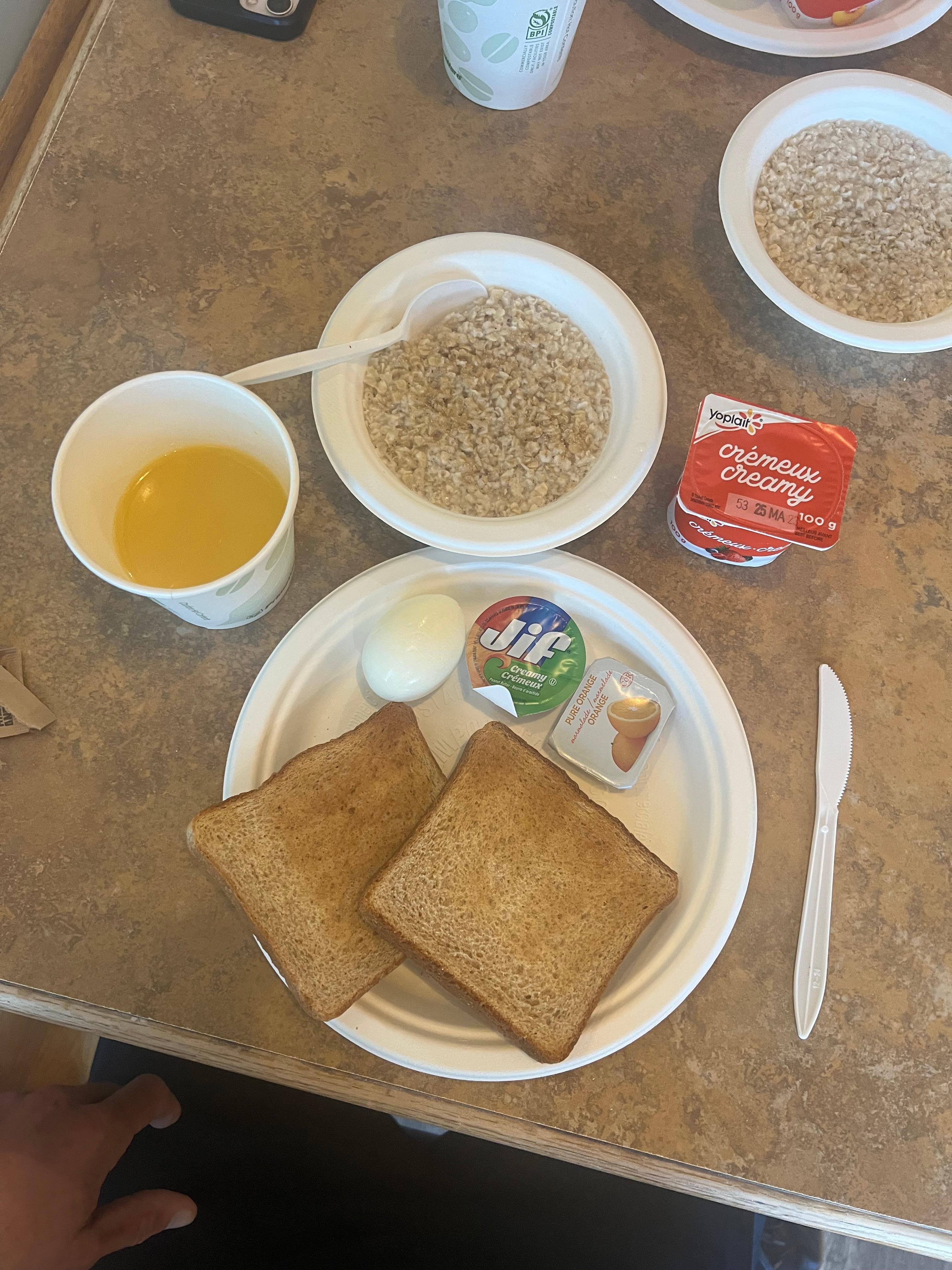 continental breakfast