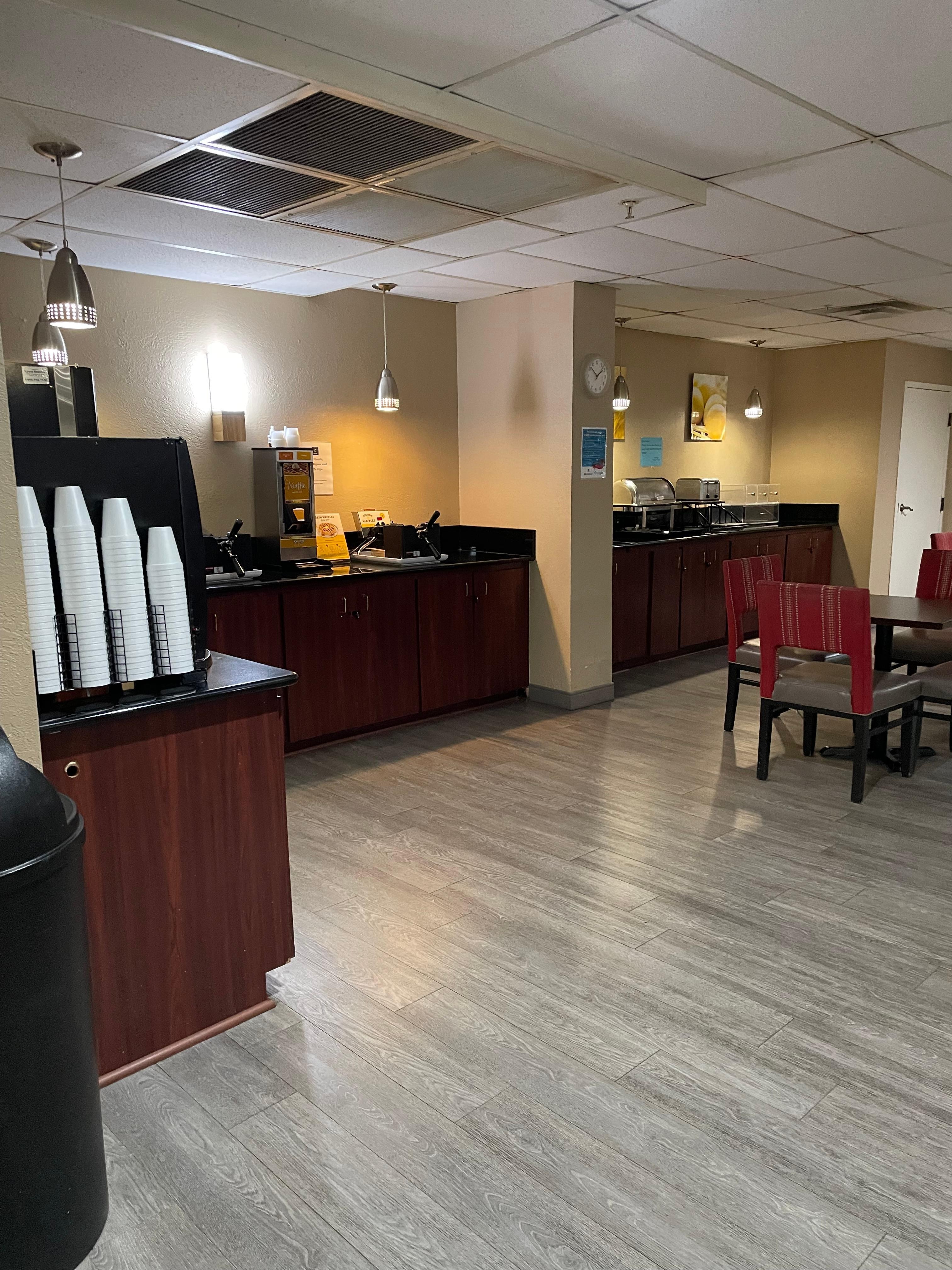 Breakfast eating area