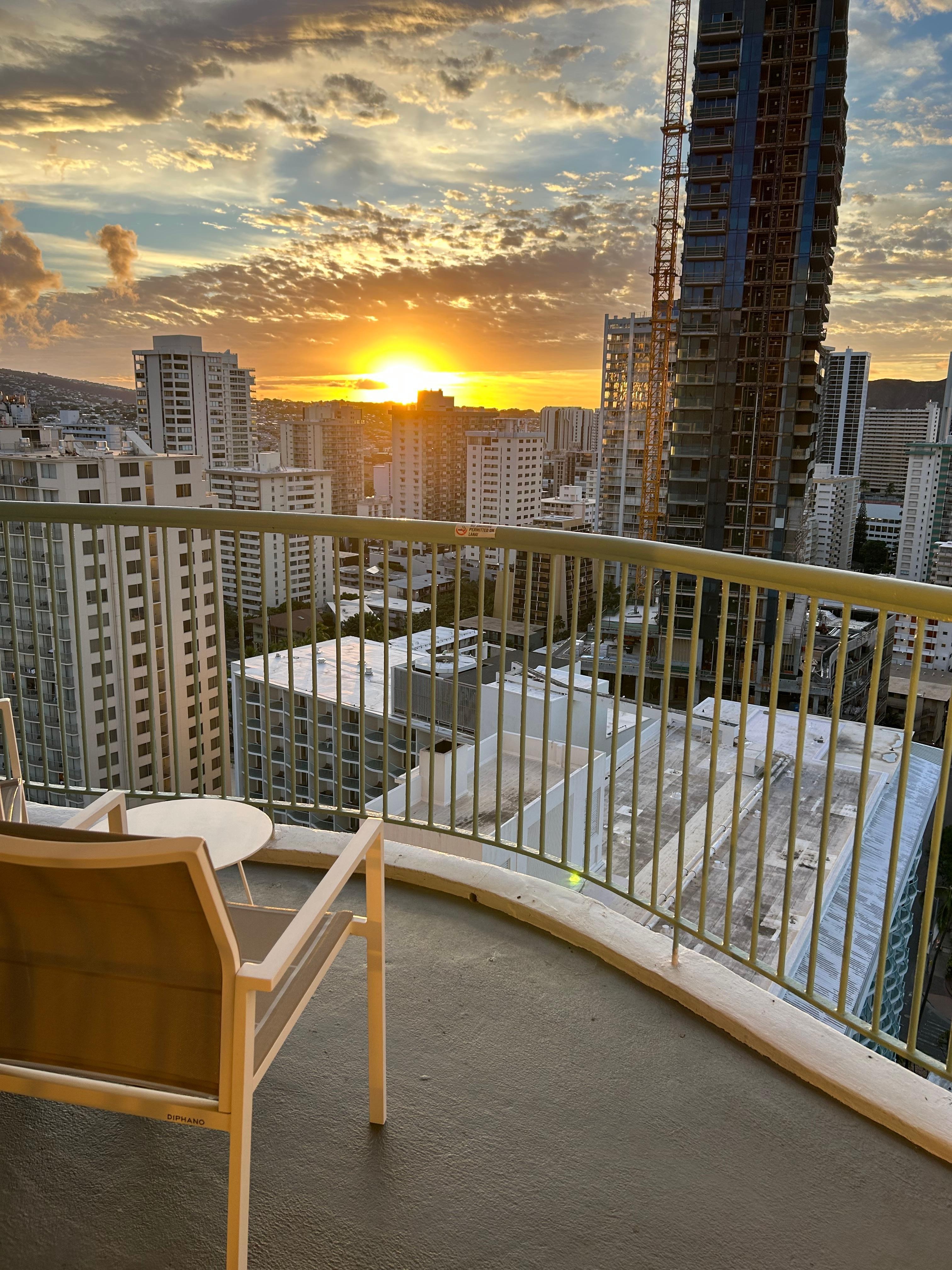 日の出も見れます