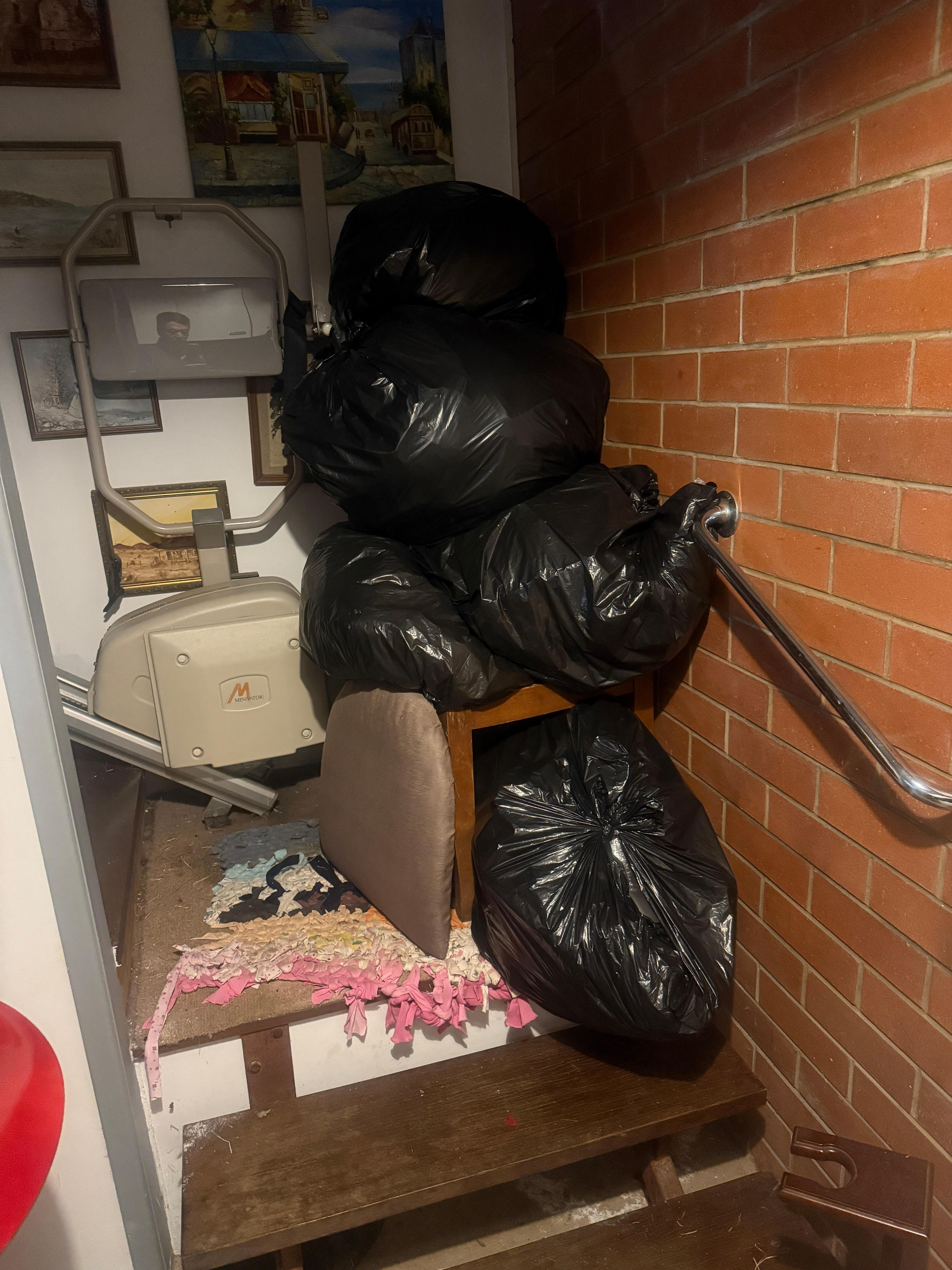 Trash bags were left at the stair to the 2nd floor