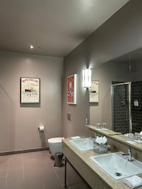 Double bathroom